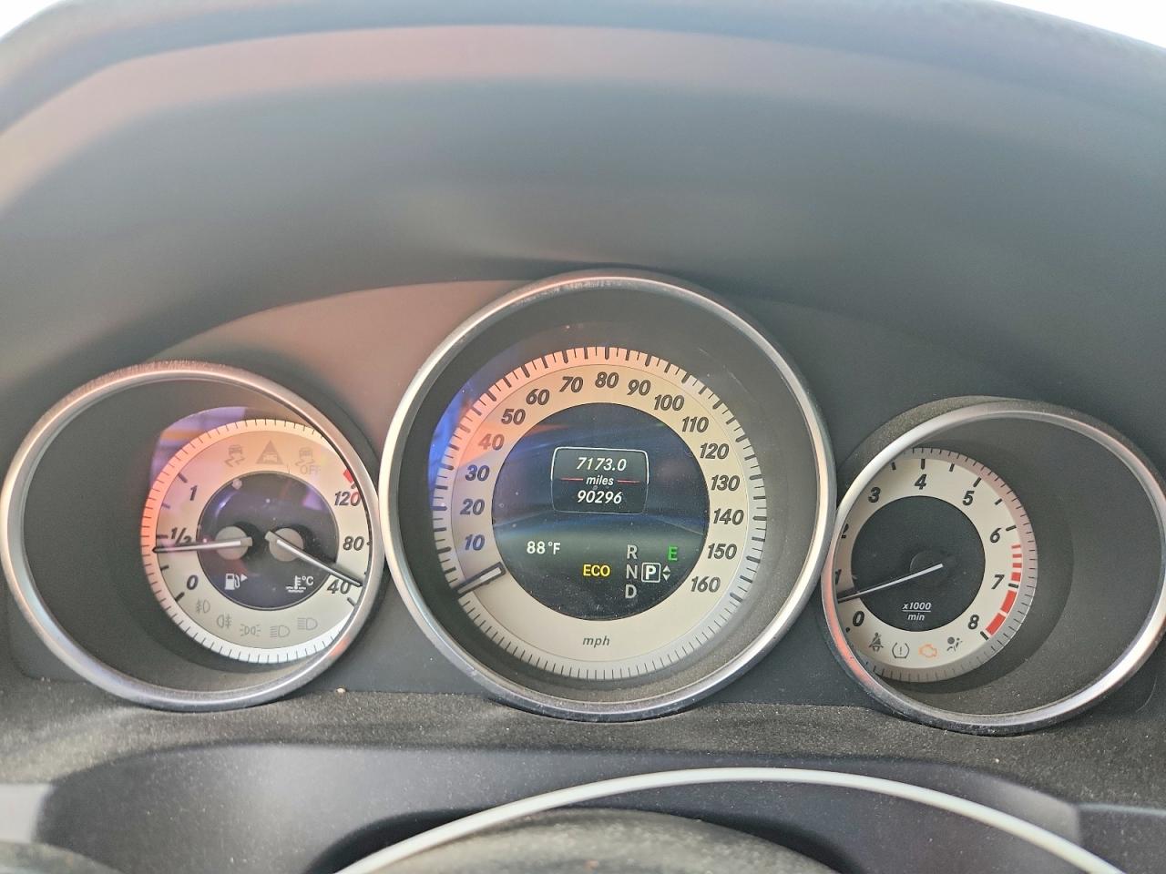 Mercedes-Benz E-Class 550