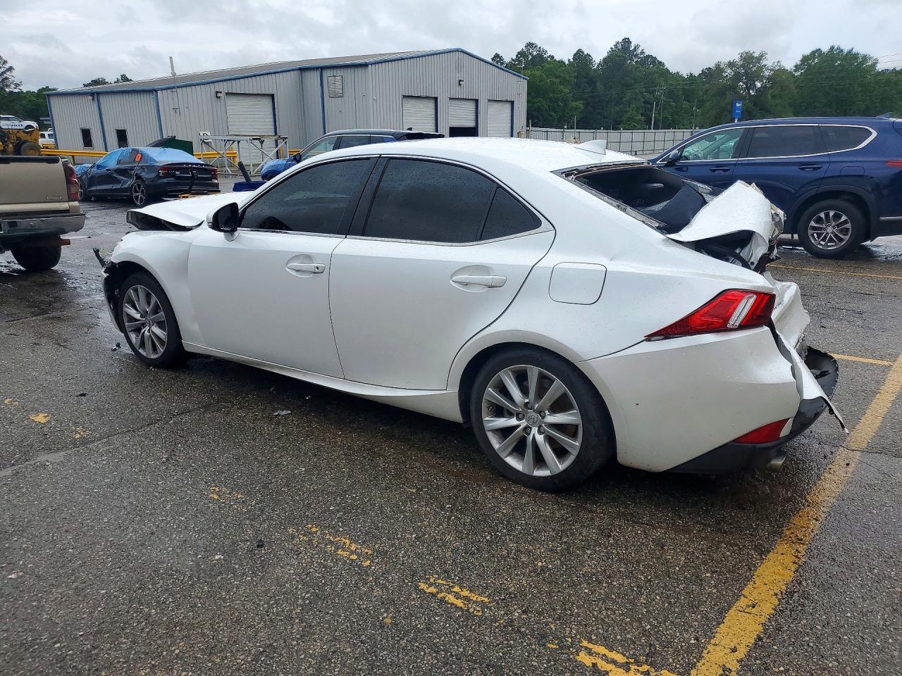 Lexus Is 200t