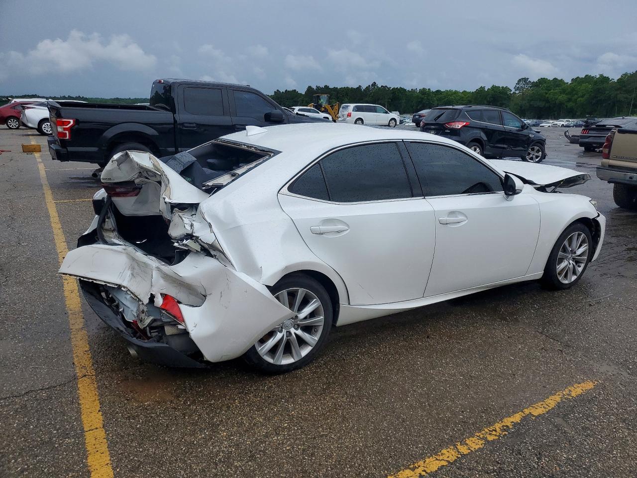 Lexus Is 200t