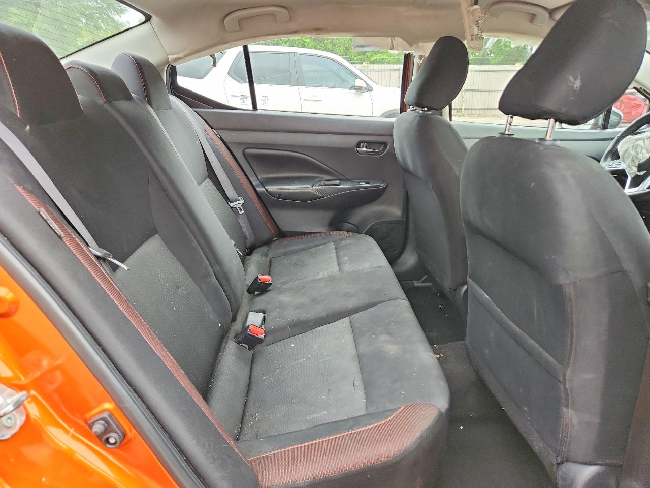 Nissan Versa Sr