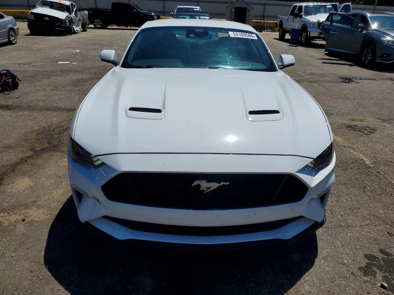 Ford Mustang Gt
