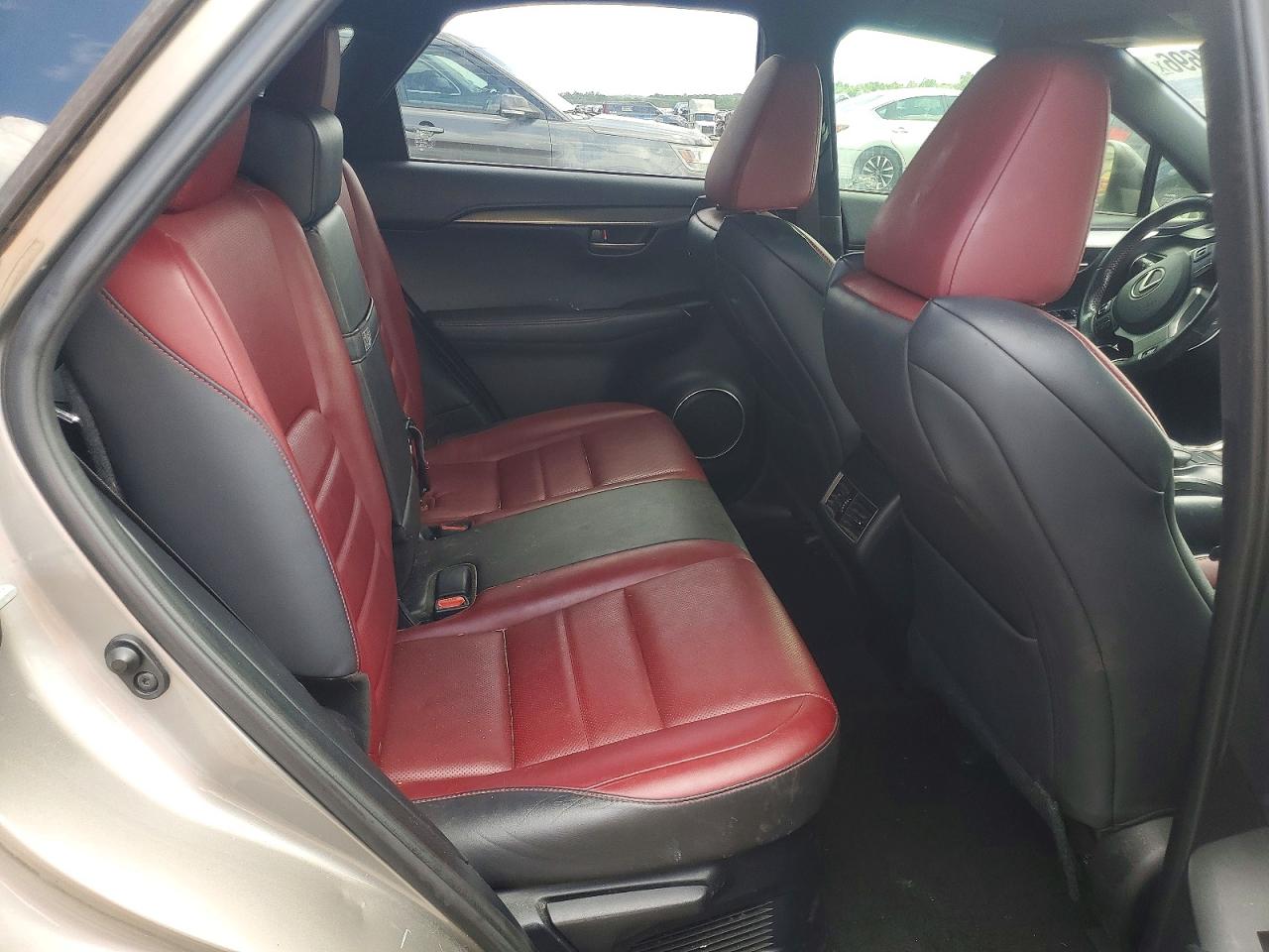 Lexus NX 200t