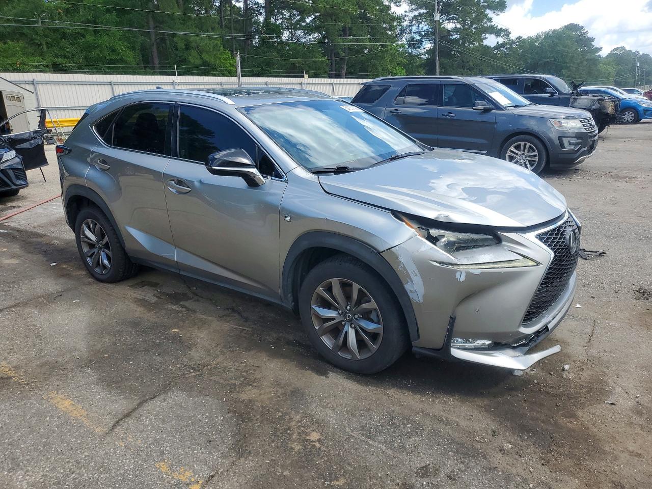 Lexus NX 200t
