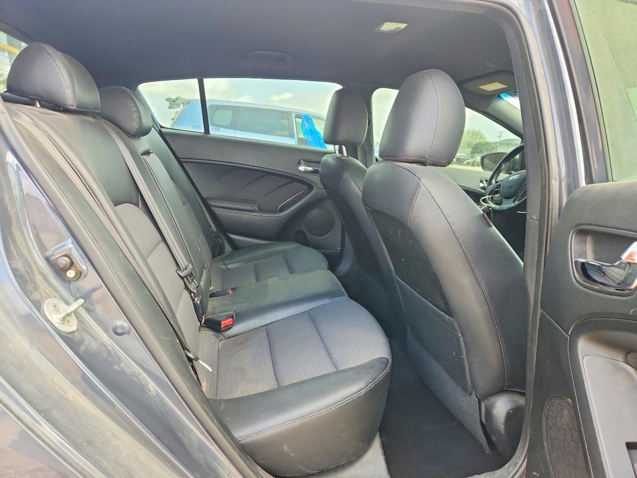 Kia Forte Sx