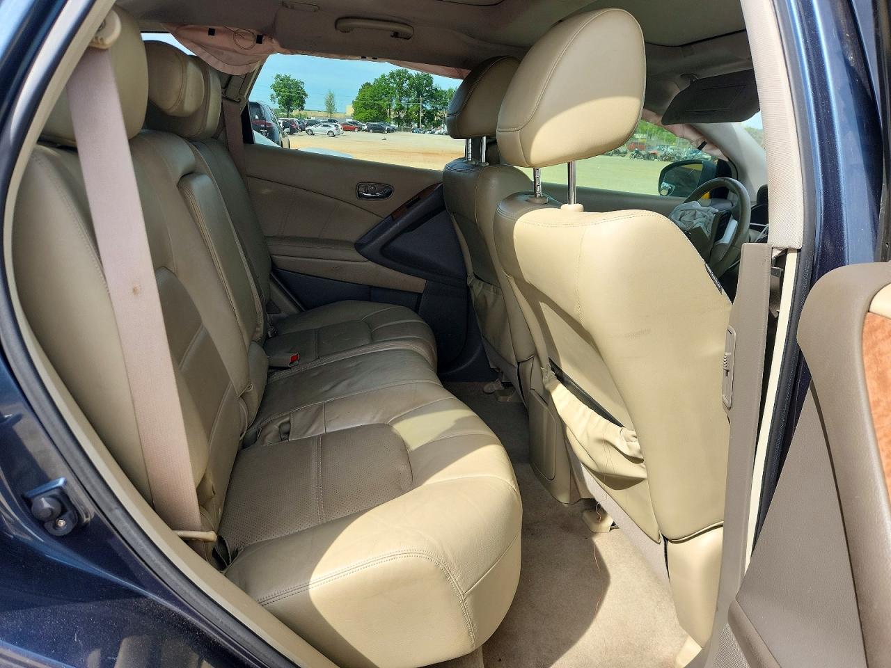 Nissan Murano S