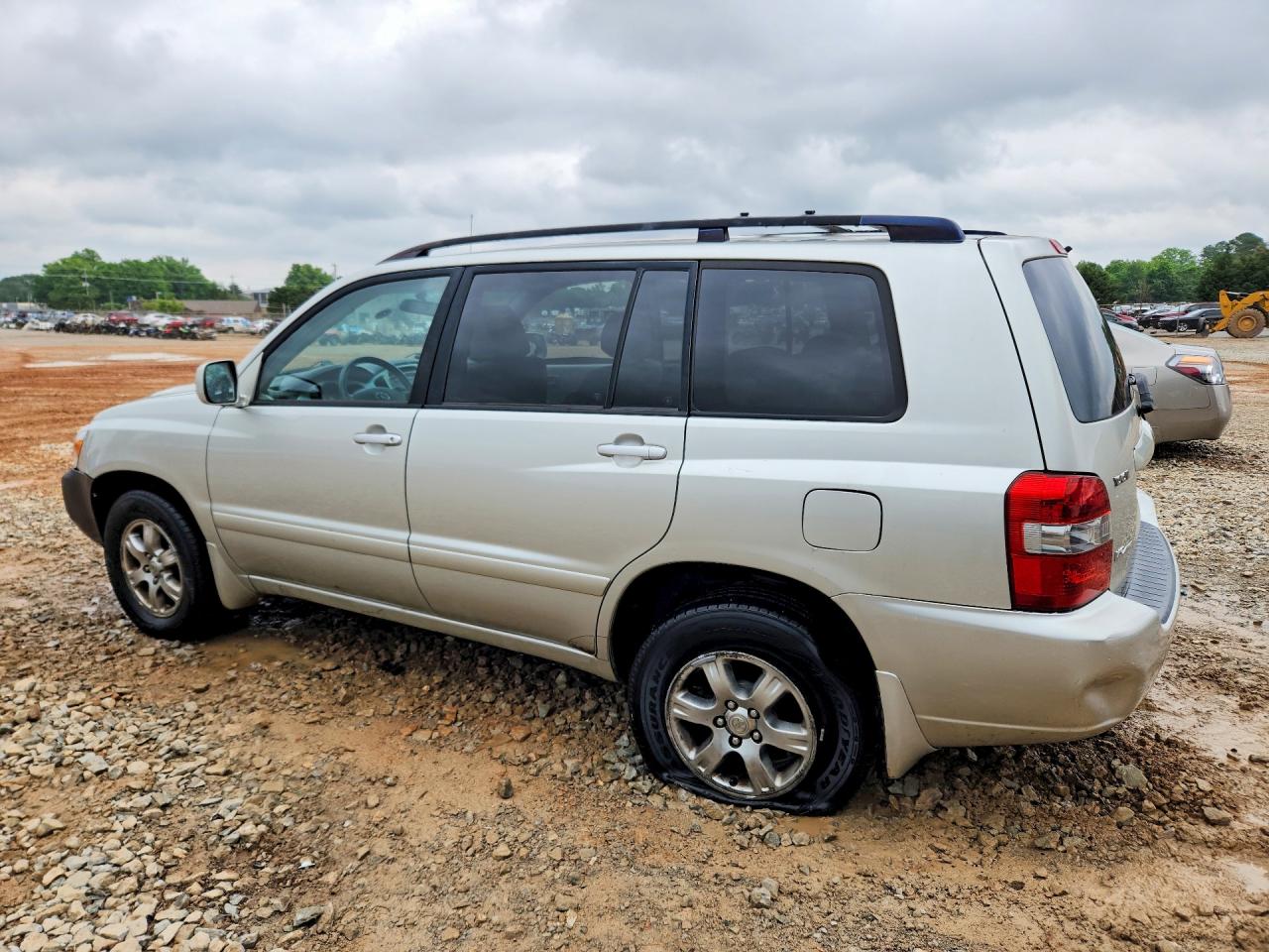 Toyota Highlander Base