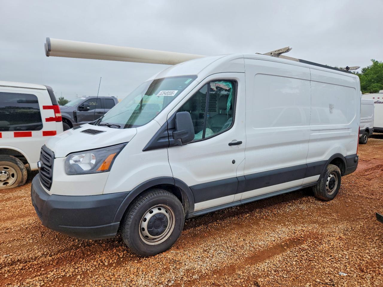 Salvage Ford Transit Image