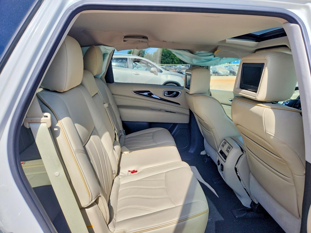 INFINITI Qx Base
