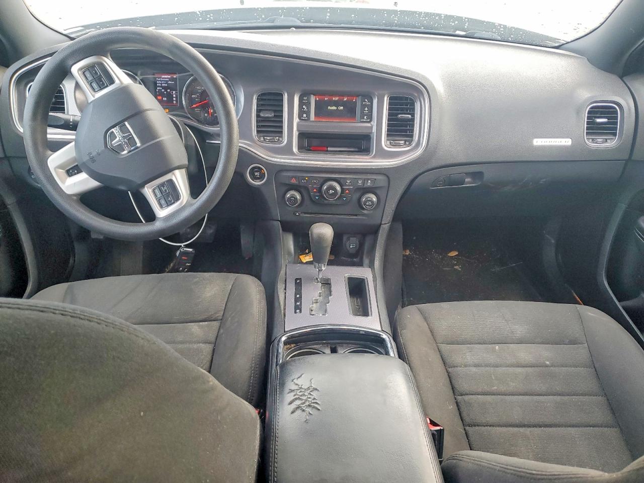 Dodge Charger Se