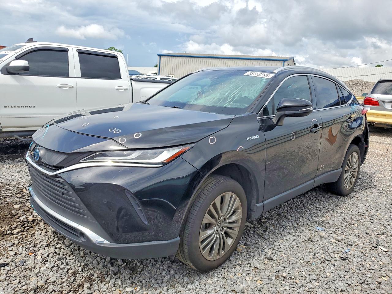 2021 Toyota Venza JTEAAAAH2MJ******