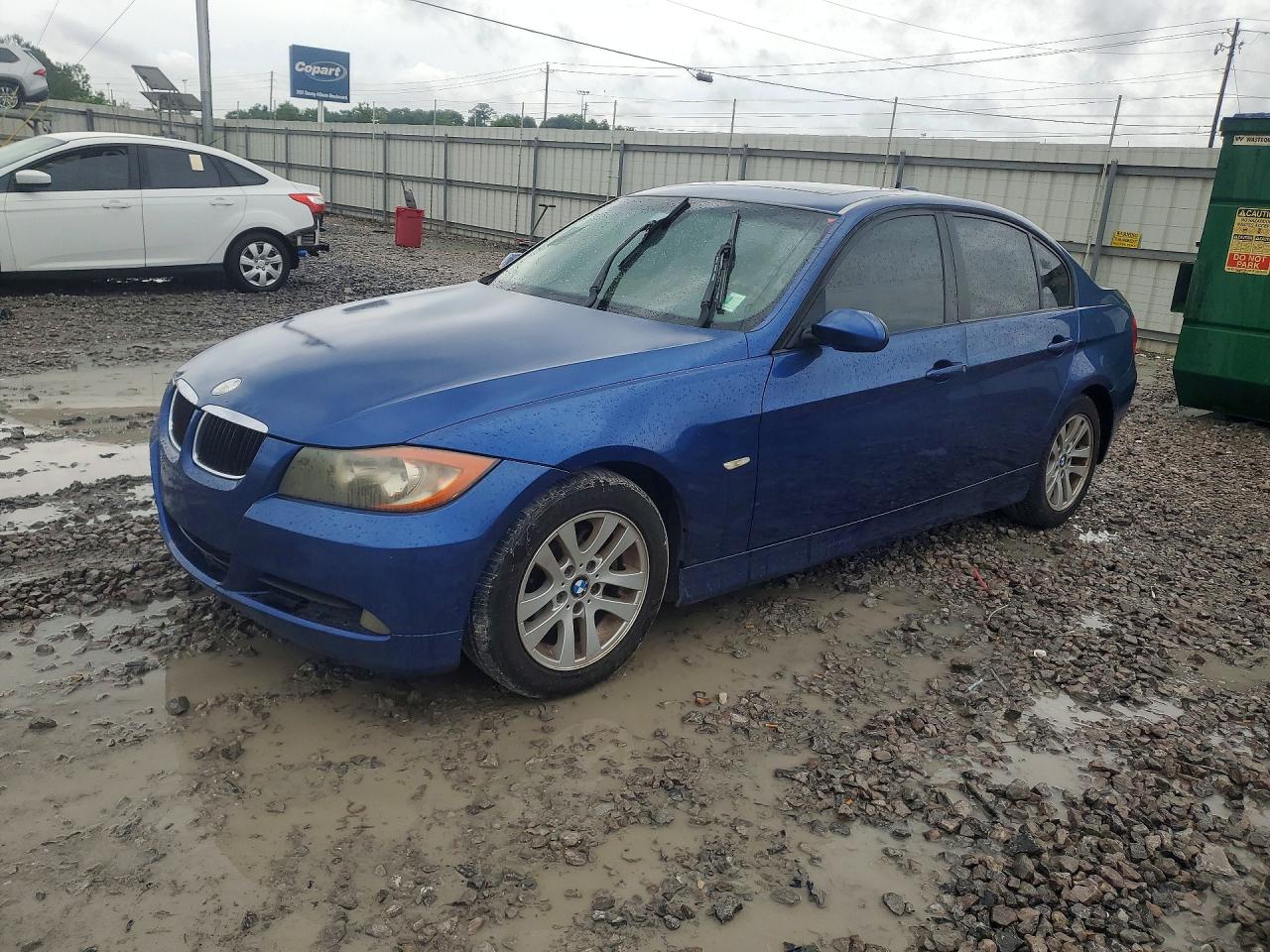 Salvage BMW 3 Series Image