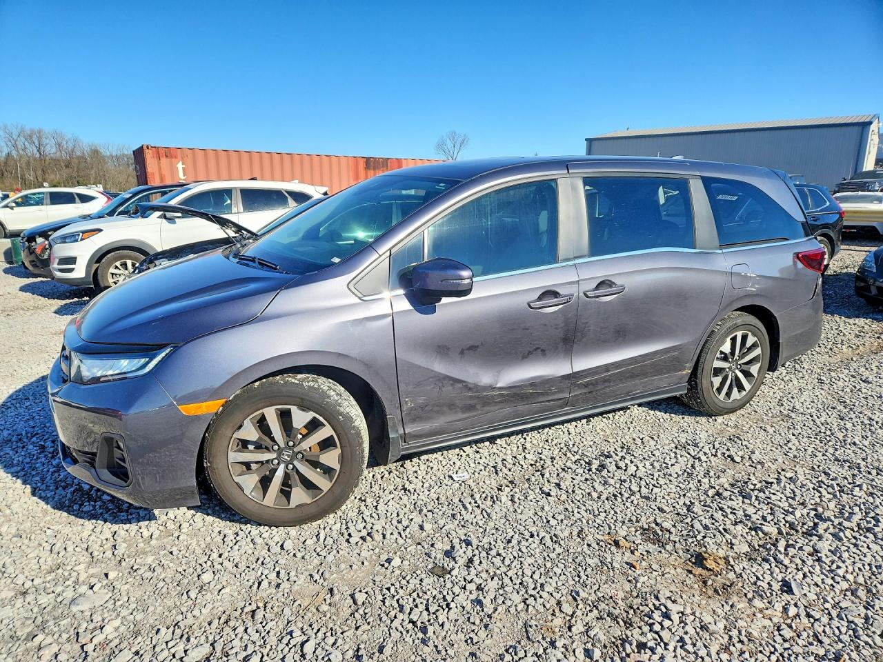 Salvage Honda Odyssey Image