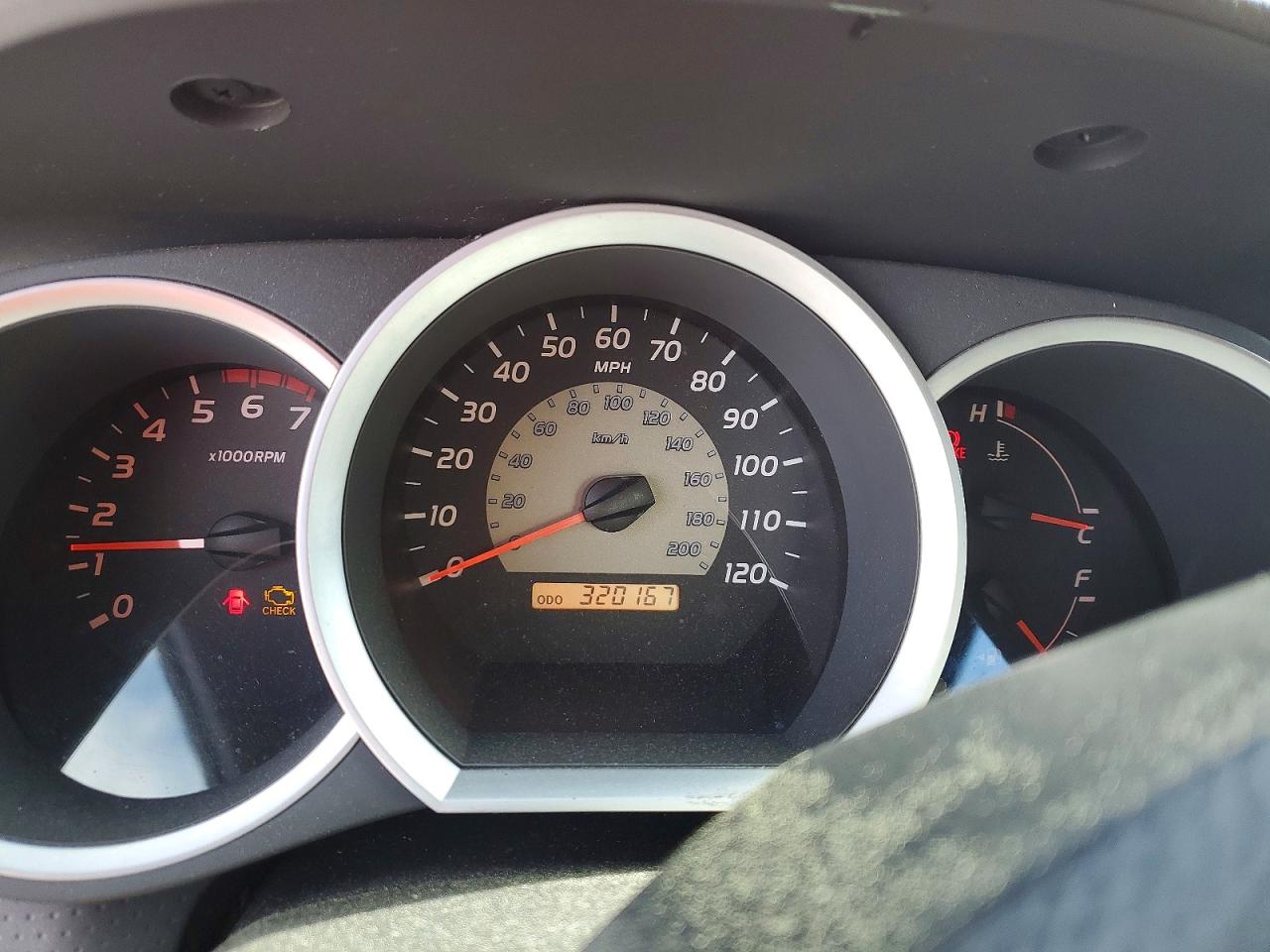 Toyota Tacoma Prerunner V6