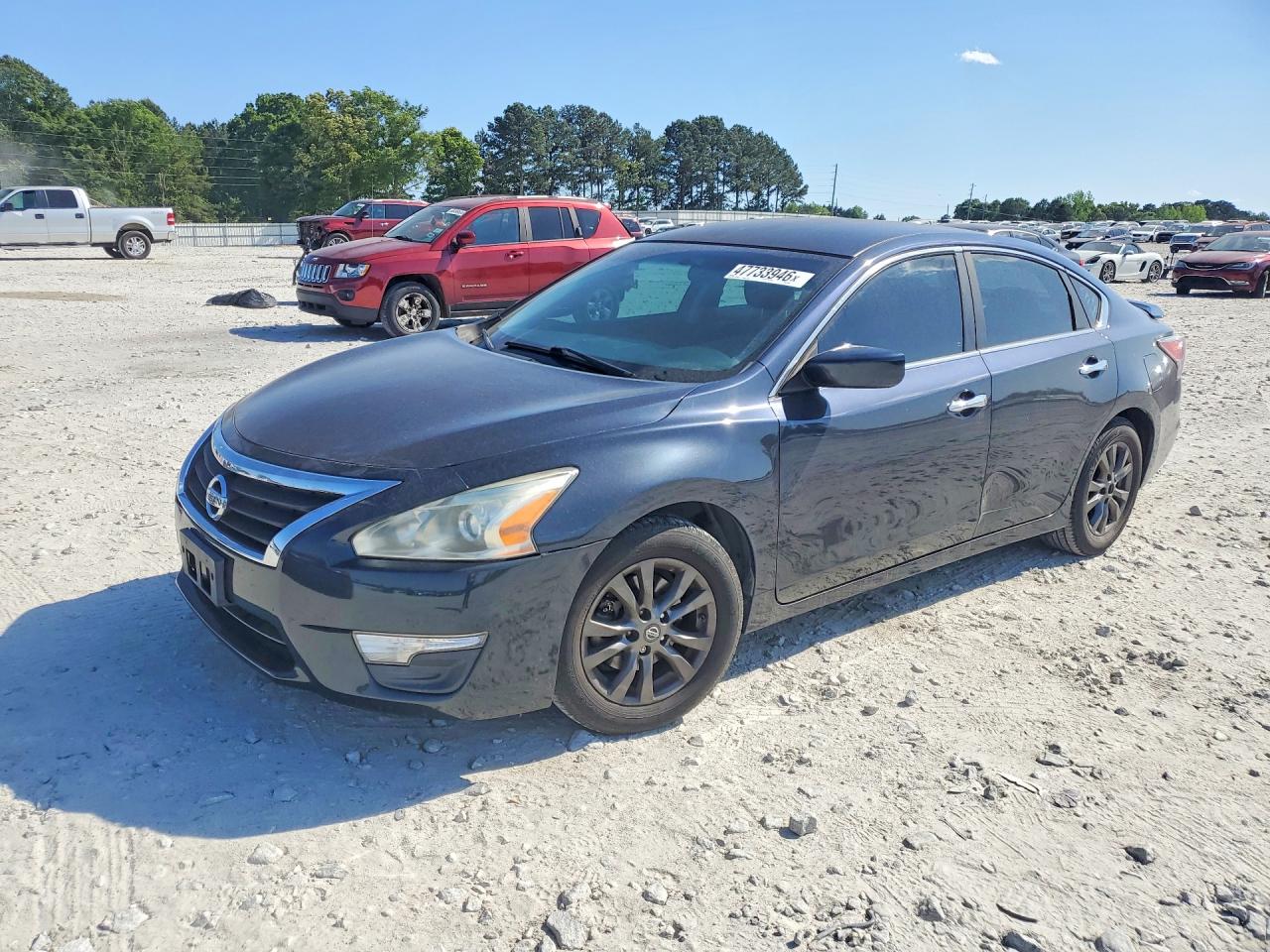 Salvage Nissan Altima Image