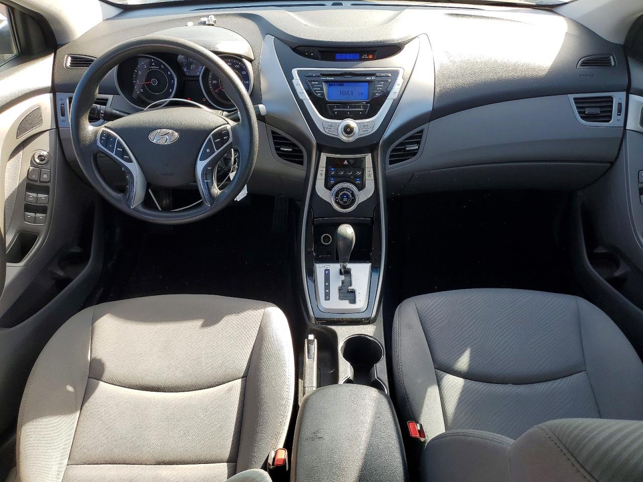 Hyundai ELANTRA Gls