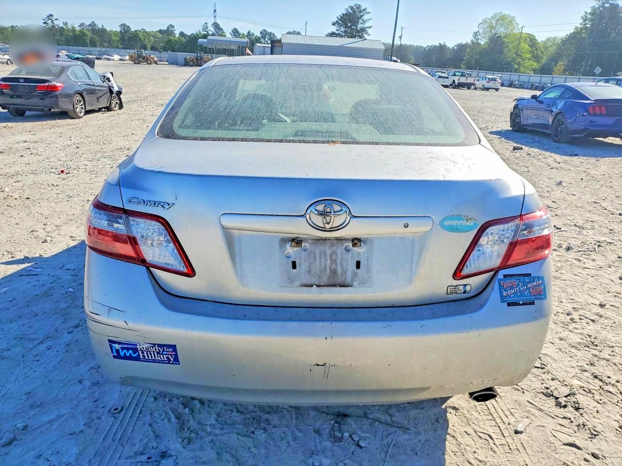 Toyota Camry Hybrid