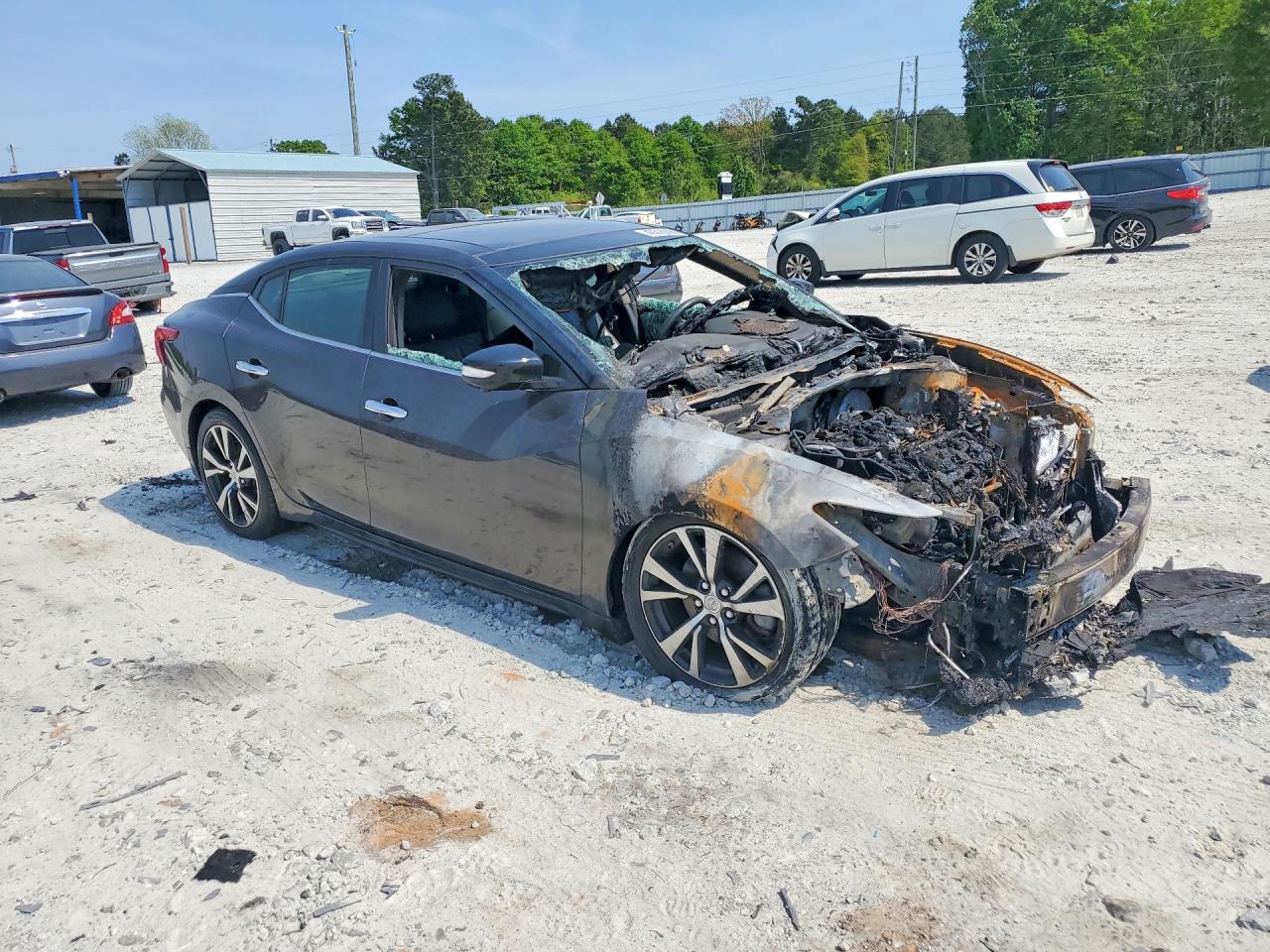 Nissan Maxima Platinum