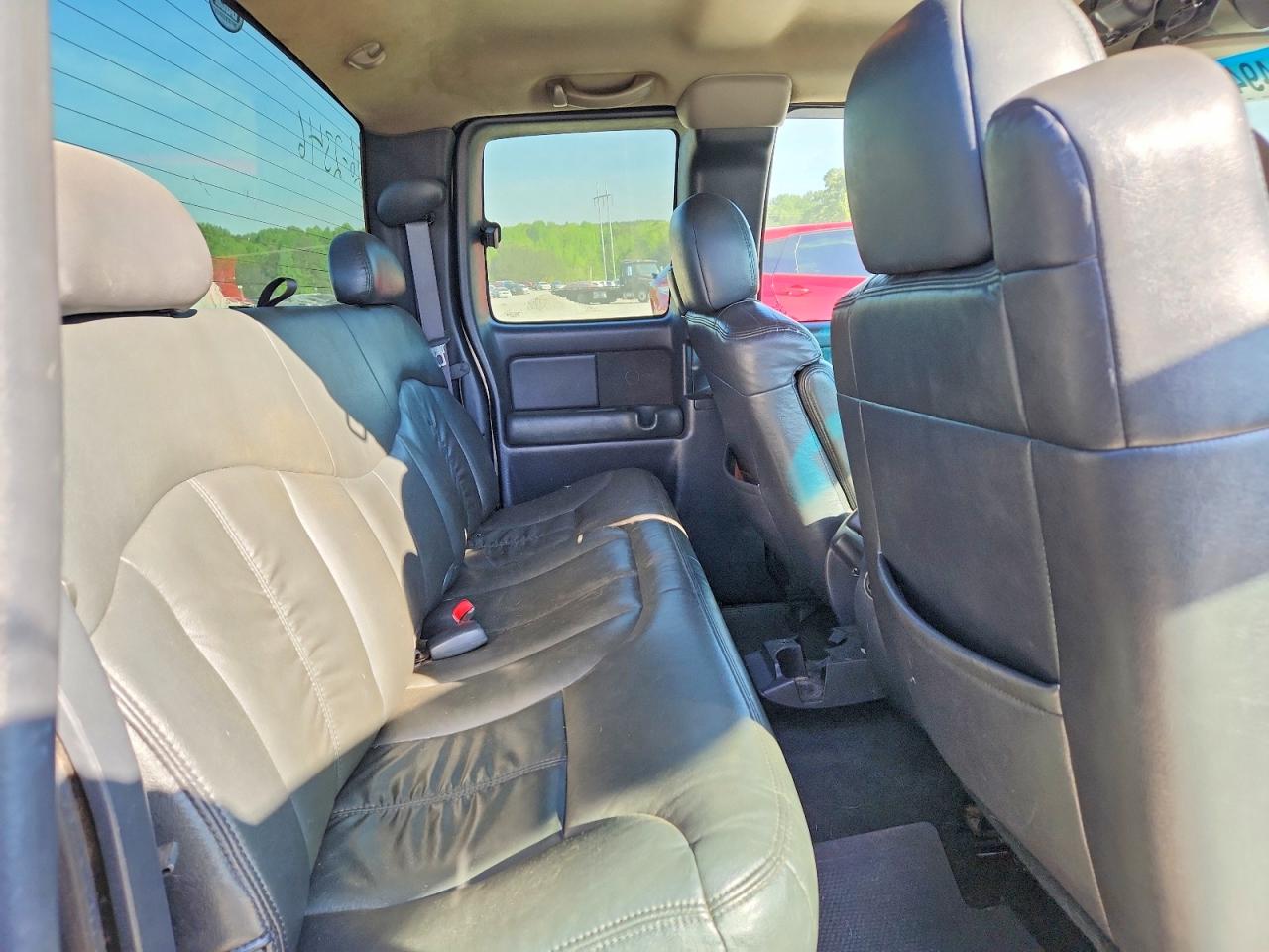 Chevrolet Silverado C1500