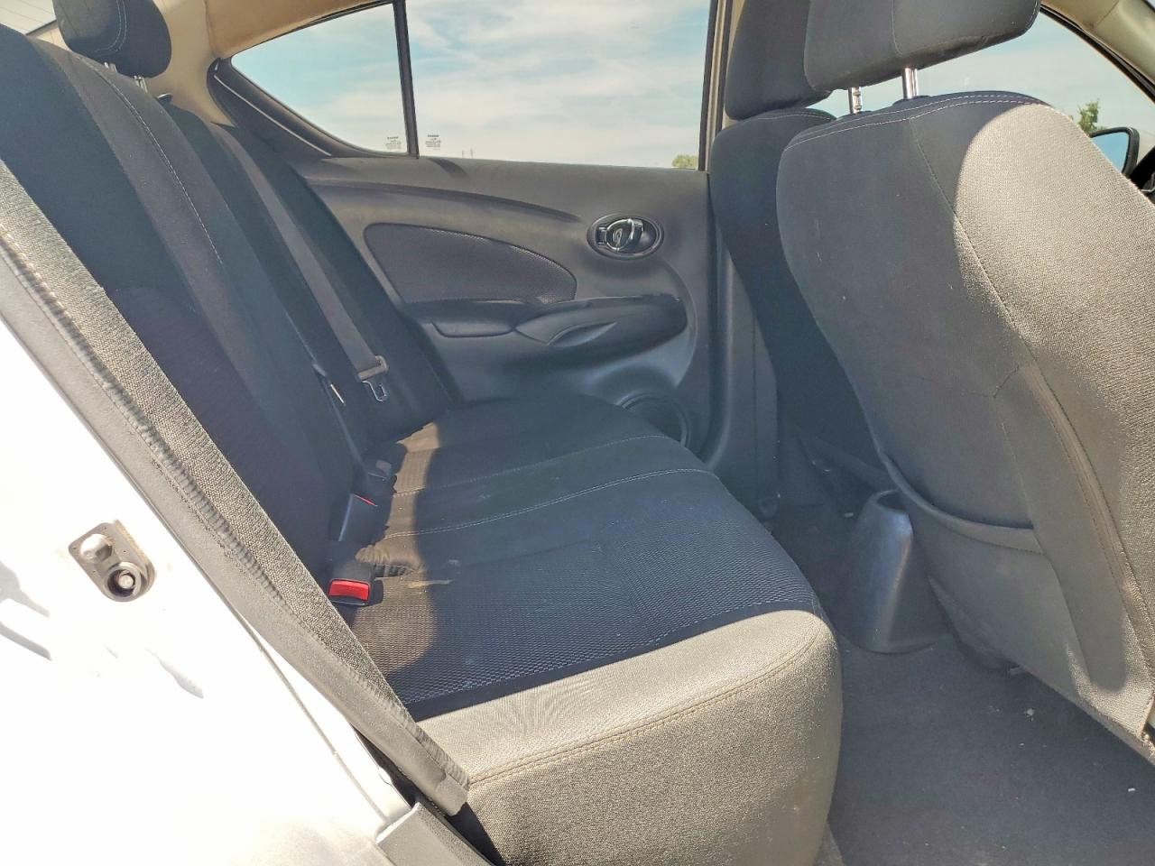 Nissan Versa 1.6 Sv