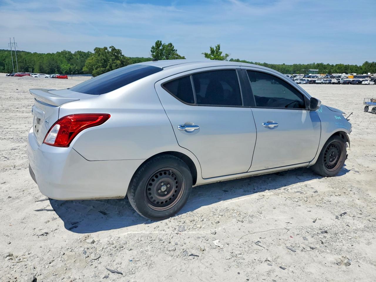 Nissan Versa 1.6 Sv