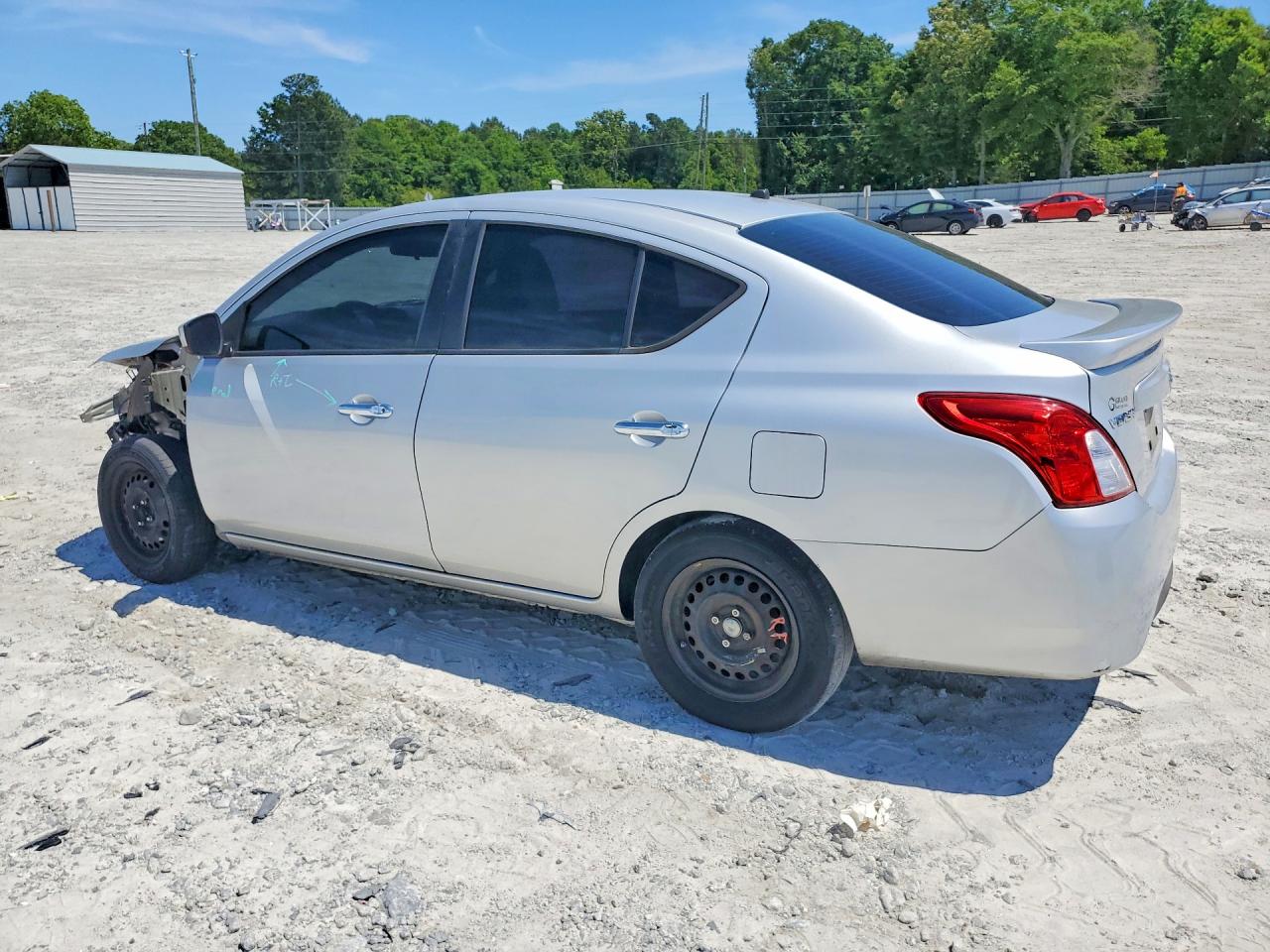 Nissan Versa 1.6 Sv