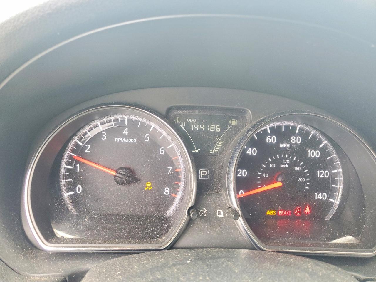 Nissan Versa 1.6 Sv