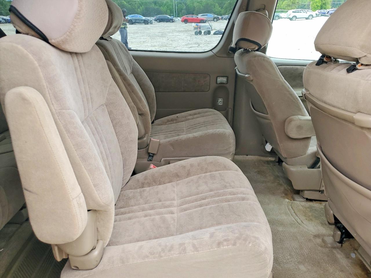 Toyota Sienna Le