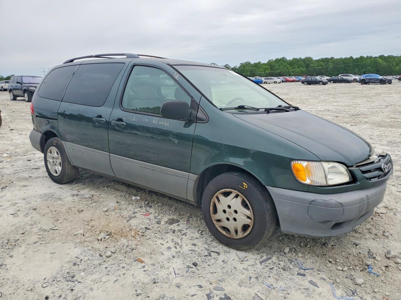 Toyota Sienna Le