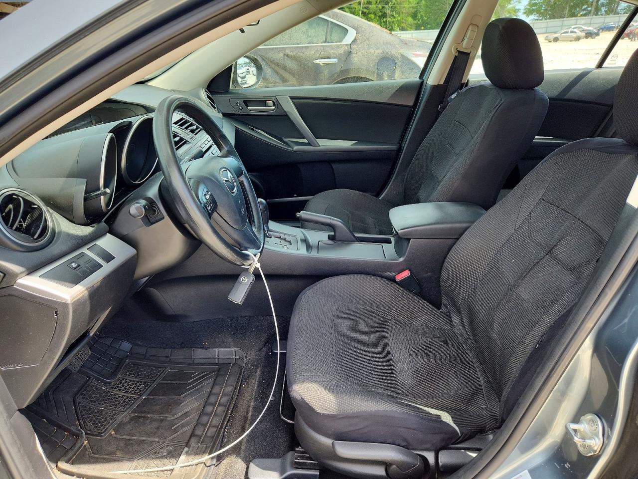 Mazda 3 I