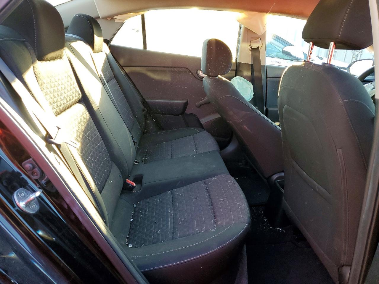 Kia Rio Lx