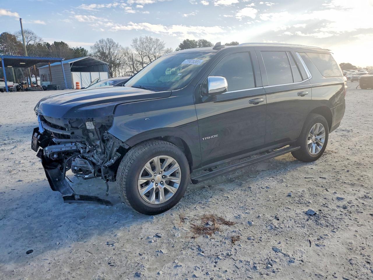 Salvage Chevrolet Tahoe Image