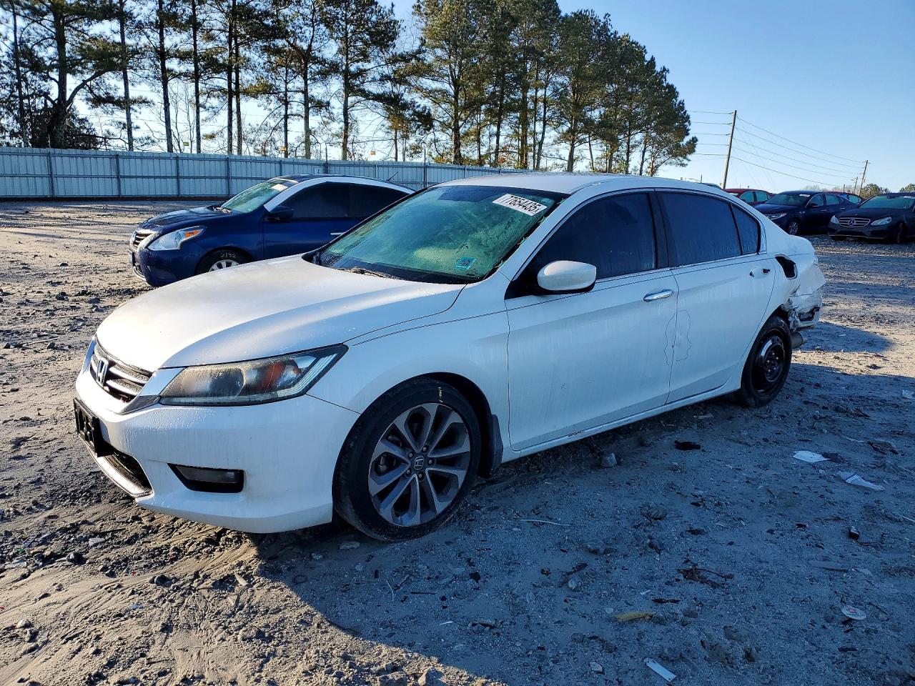 Salvage Honda Accord Image