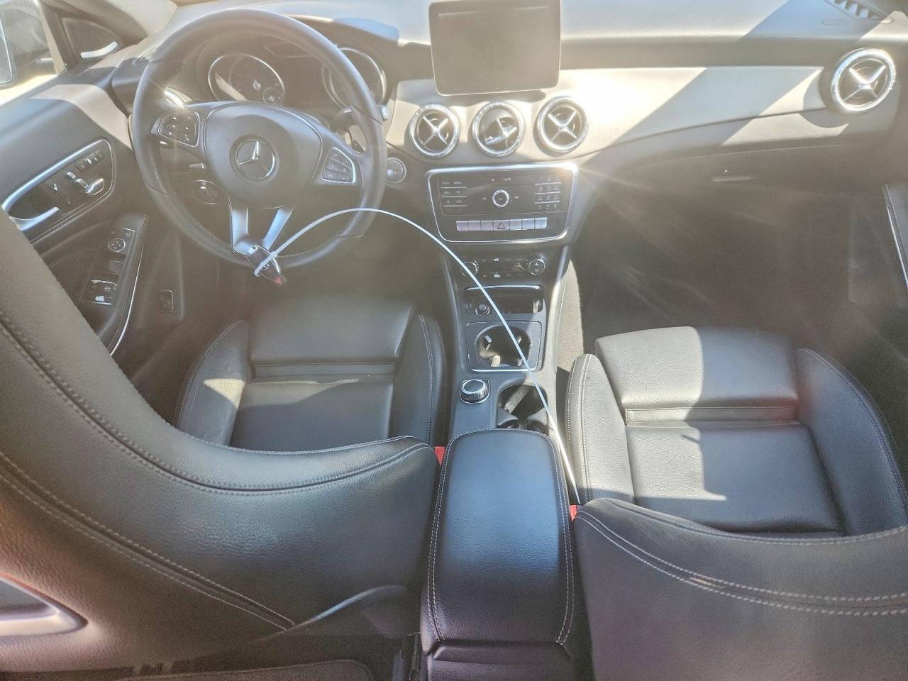 Mercedes-Benz Cla-class 250