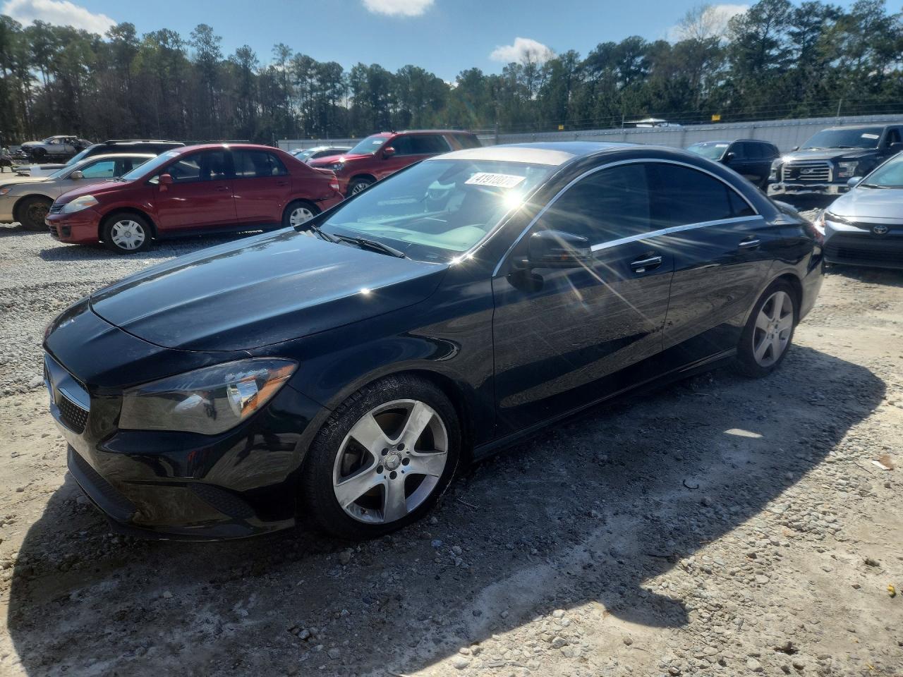 Salvage Mercedes-Benz Cla-class Image