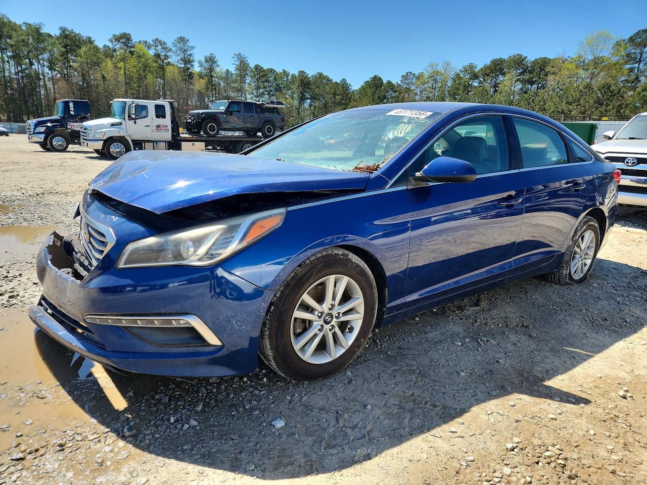 Salvage Hyundai SONATA Image