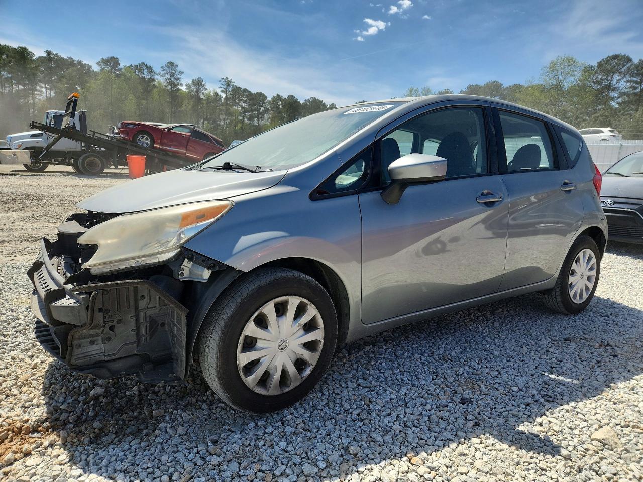 Salvage Nissan Versa Image