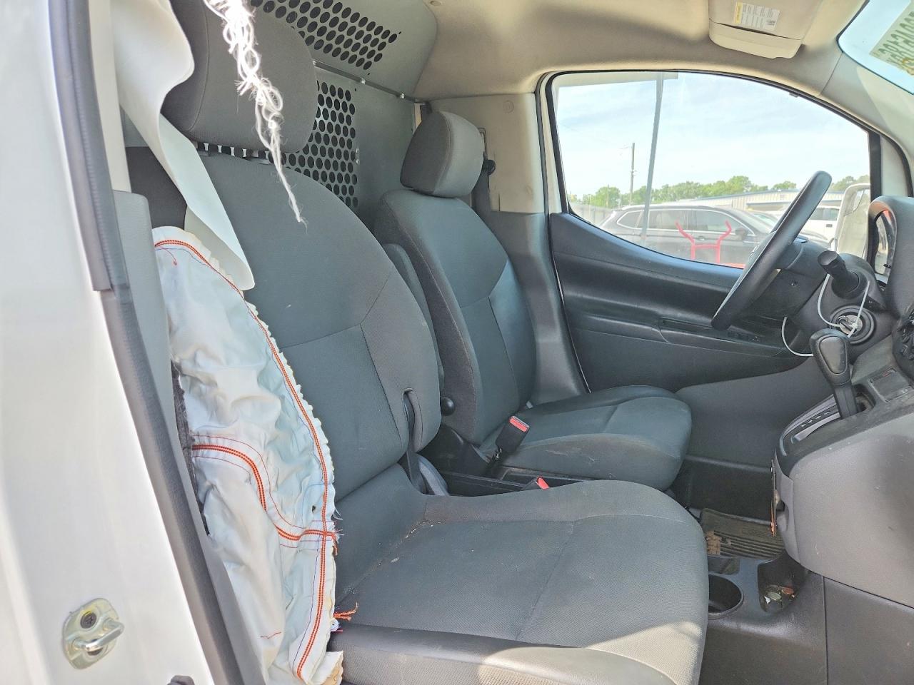 Nissan Nv Sv