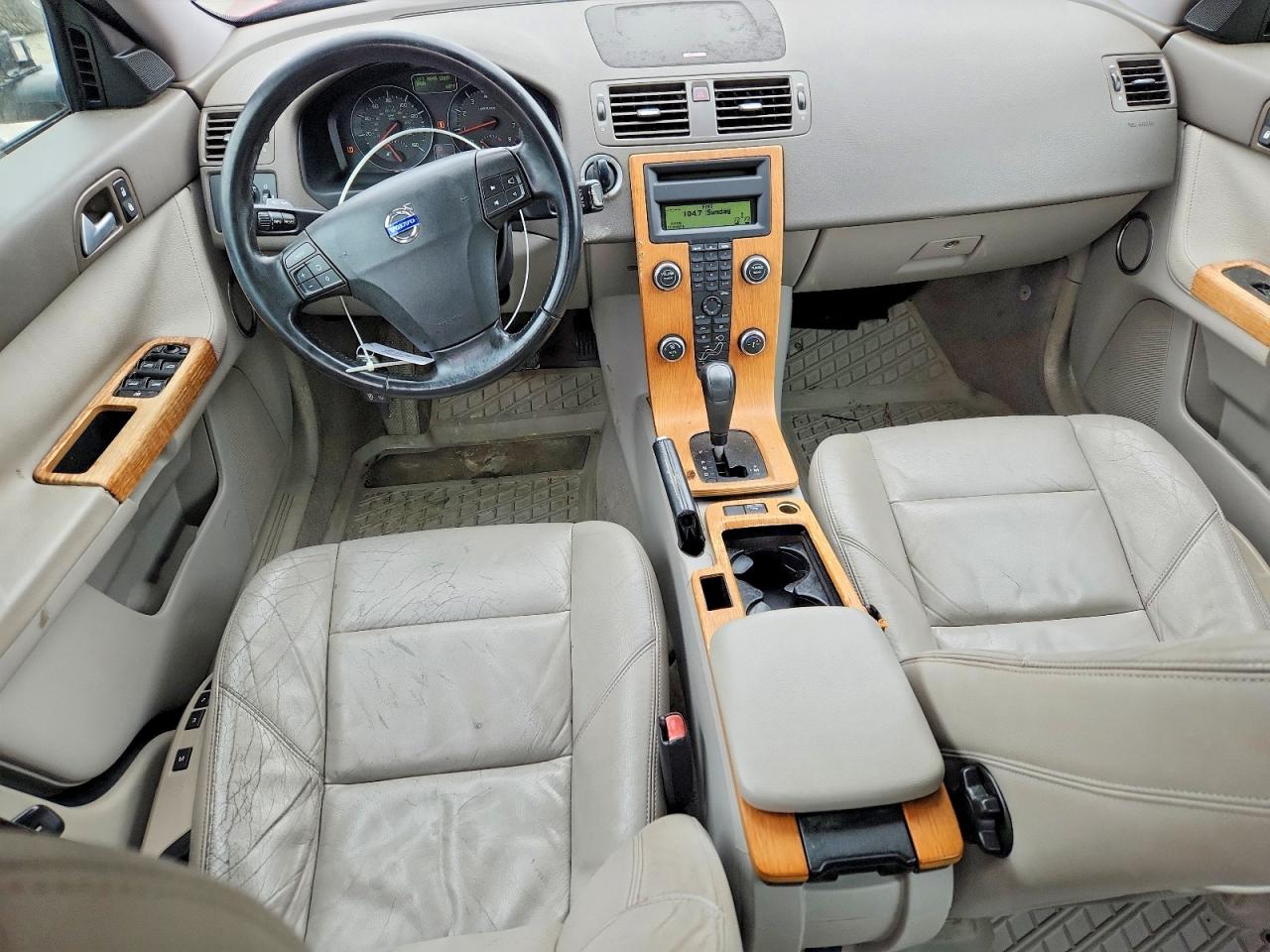 Volvo S40 T5