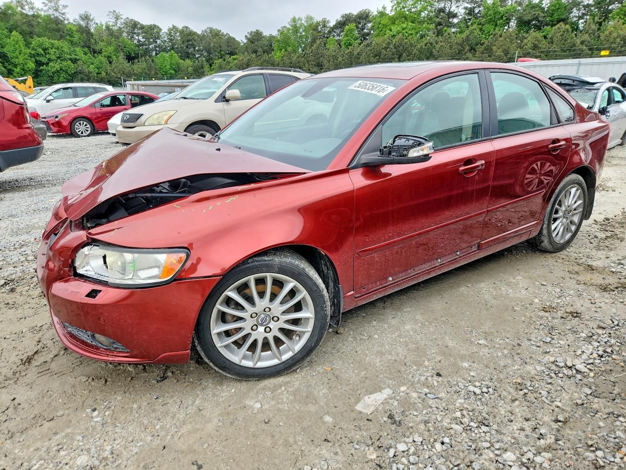 Salvage Volvo S40 Image