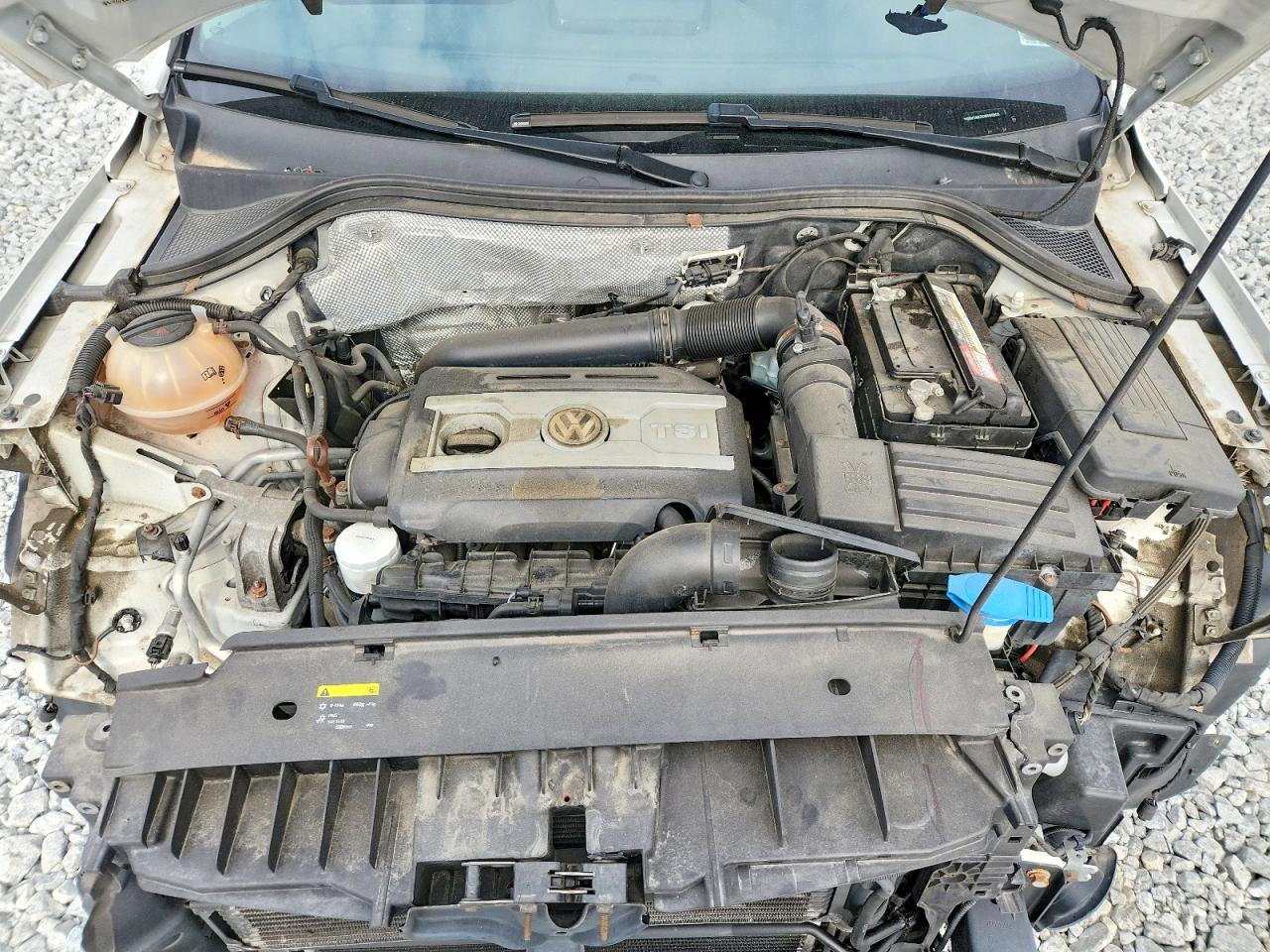 Volkswagen Tiguan S