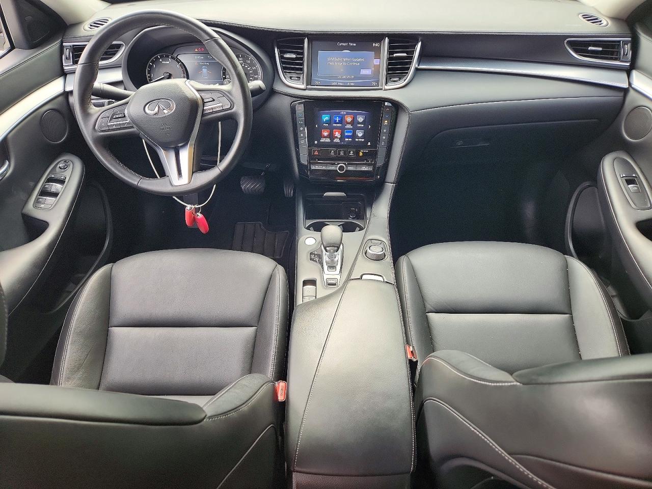 INFINITI Qx Luxe