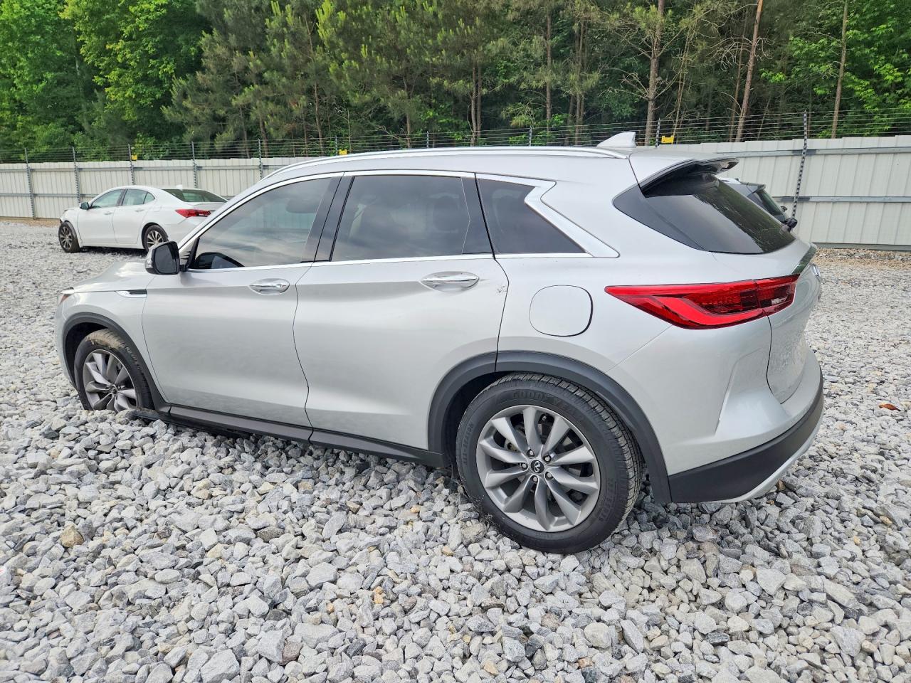 INFINITI Qx Luxe