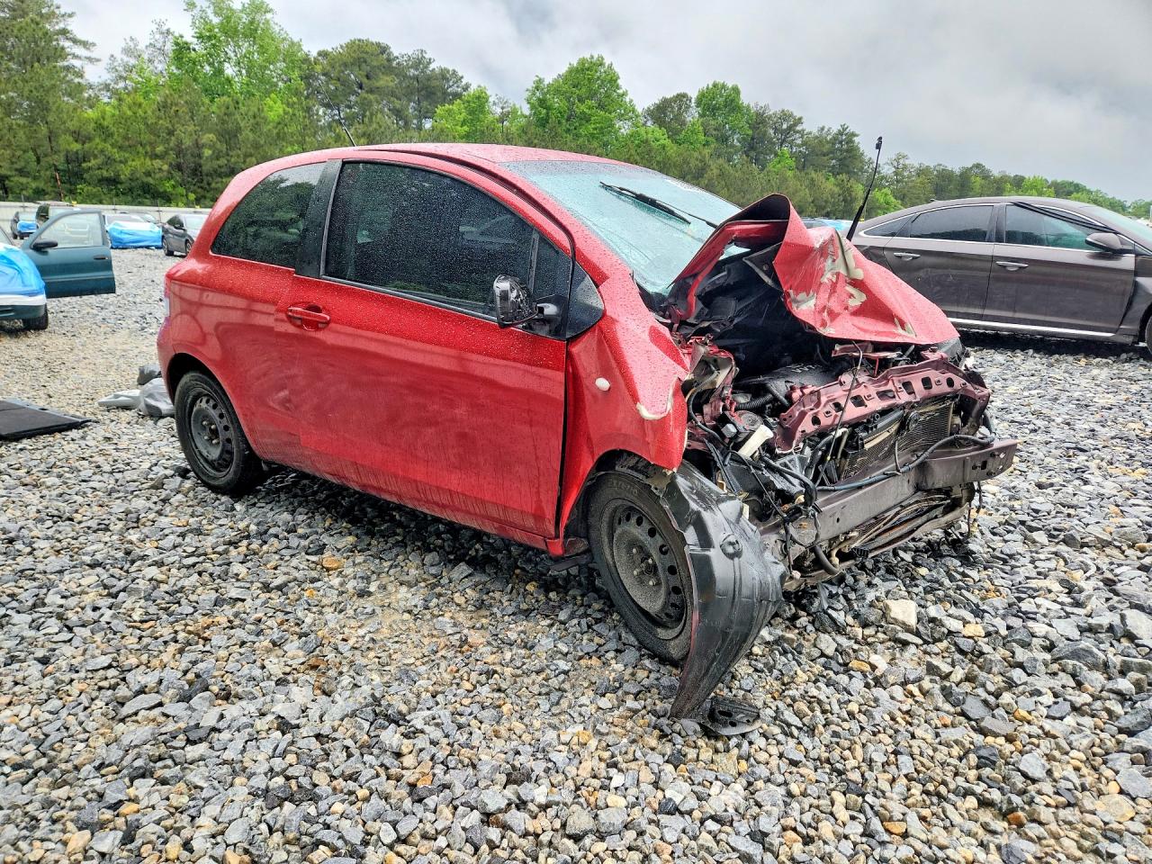 Toyota Yaris Base