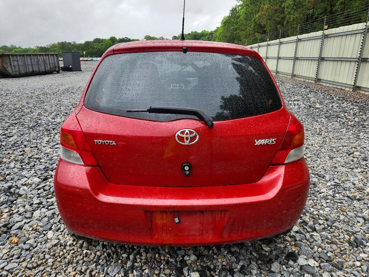 Toyota Yaris Base