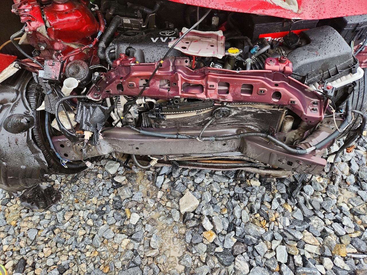 Toyota Yaris Base
