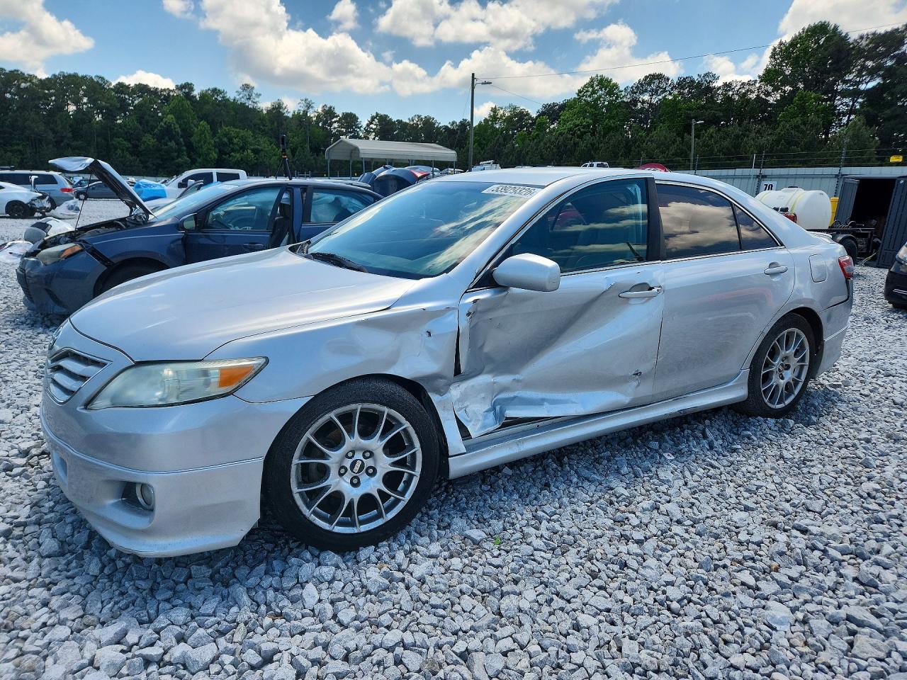 Salvage Toyota Camry Image
