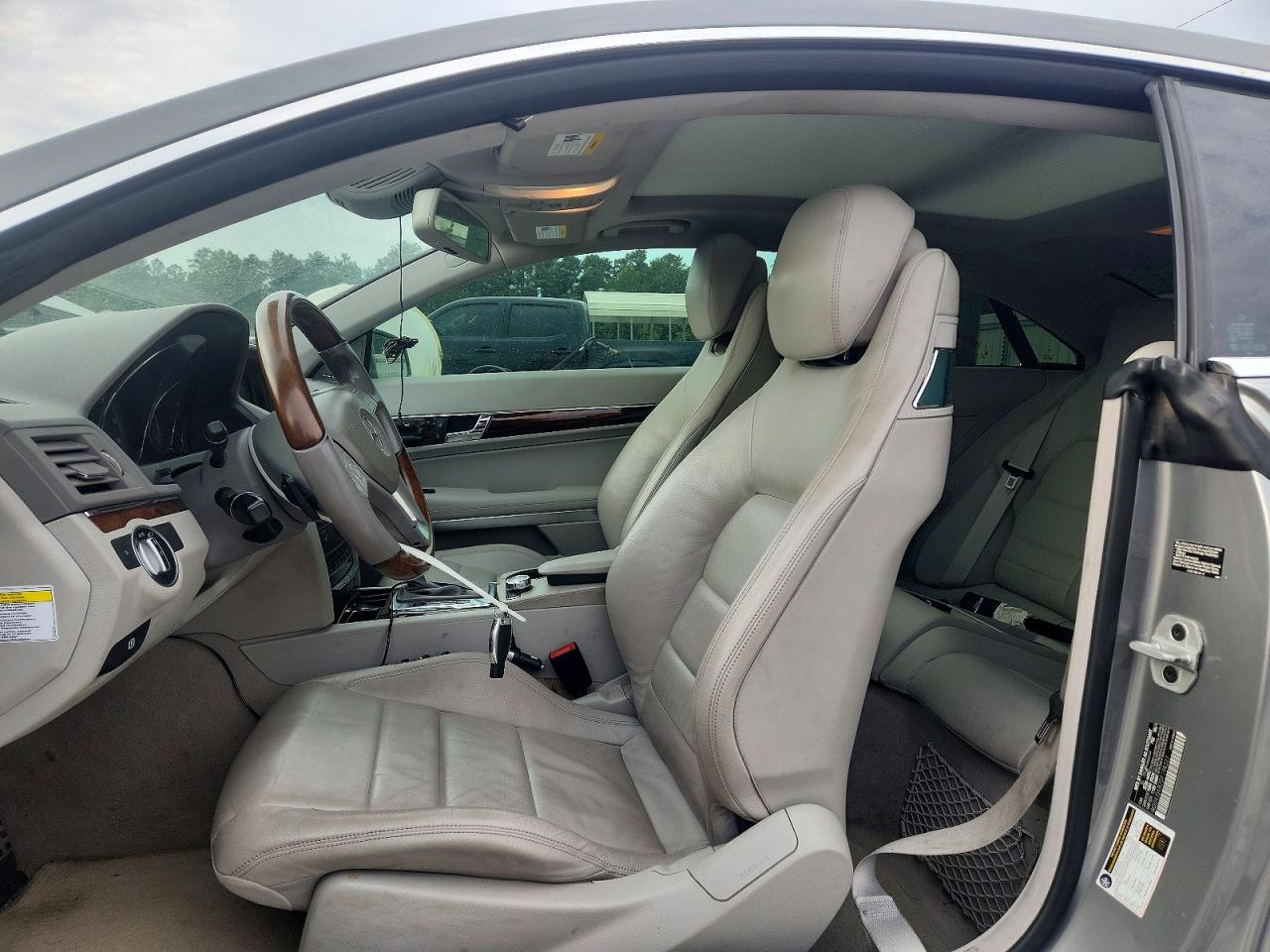 Mercedes-Benz E-Class 350