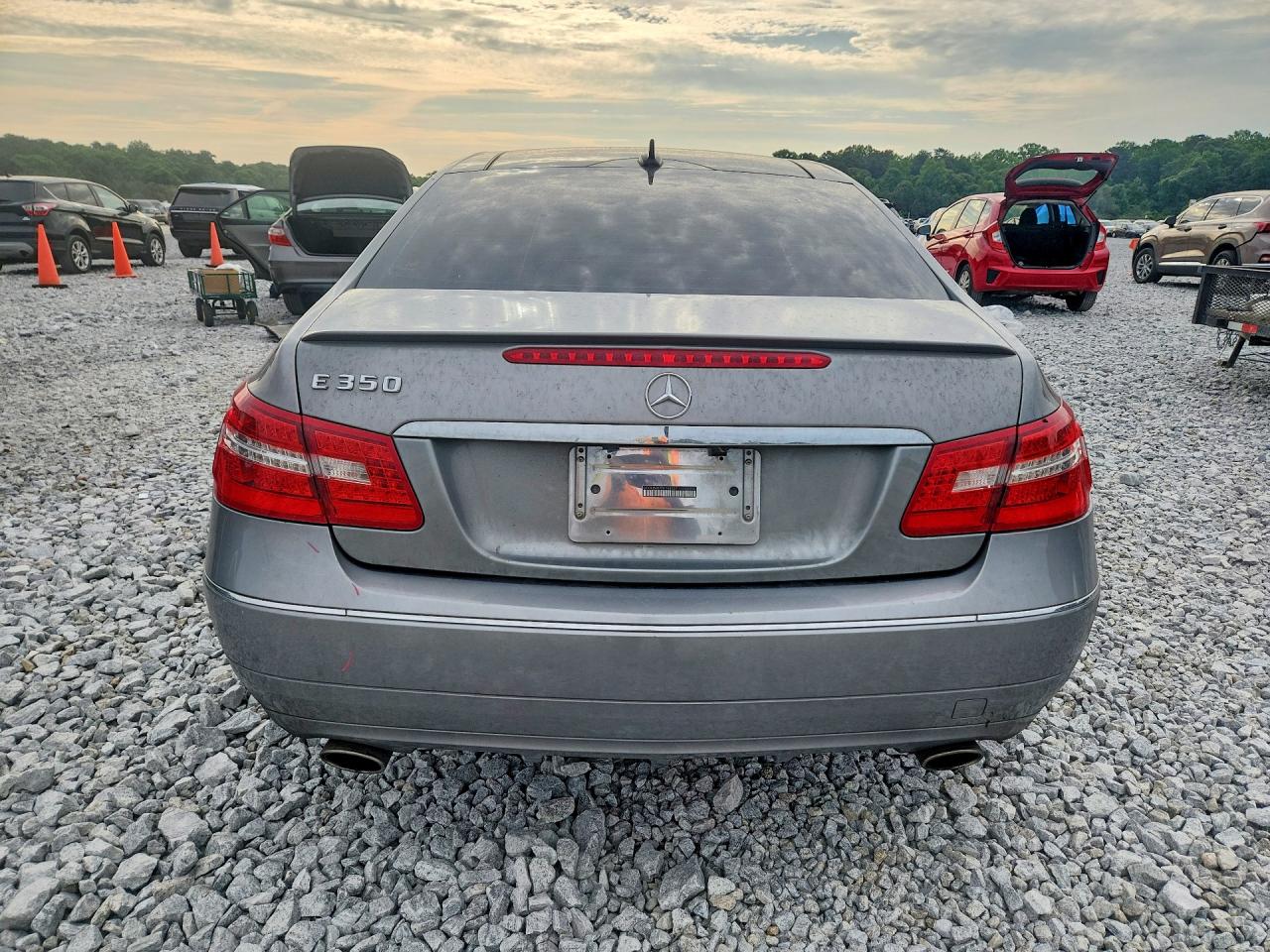 Mercedes-Benz E-Class 350