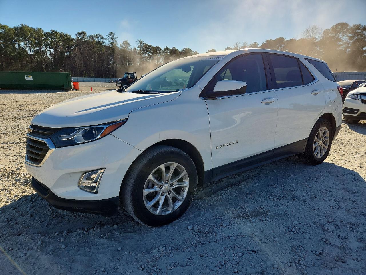 Salvage Chevrolet Equinox Image