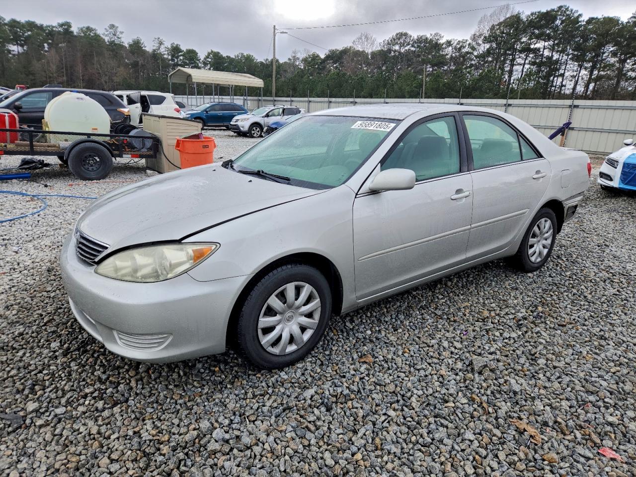 Salvage Toyota Camry Image